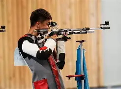 关于射击赛场再起风云：粤西风暴队读秒绝平河套烈马队，新援首秀制胜争冠格局再洗牌的信息